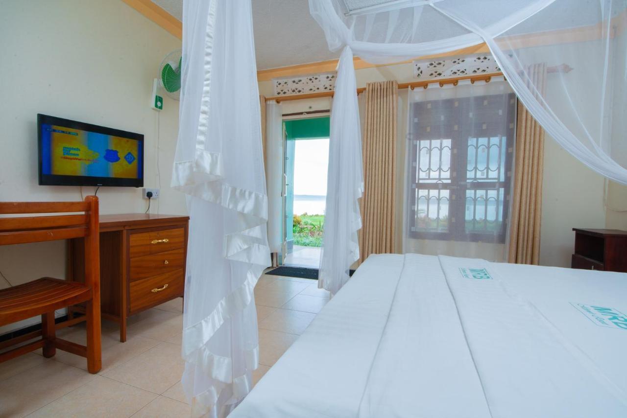 Mirembe Resort Beach Hotel Kalangala Exterior foto